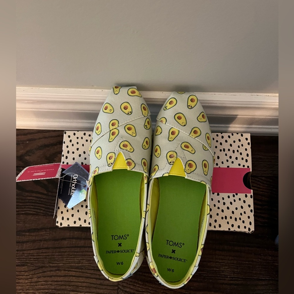 TOMS Women’s Avocado Print Shoes